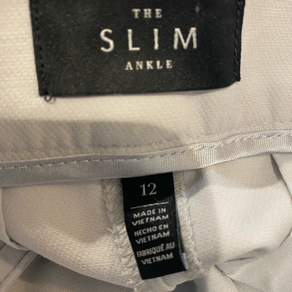 White House Black Market The Slim Ankle stretch pants size 12